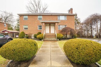 Building Photo - 19 Ashmont Ave