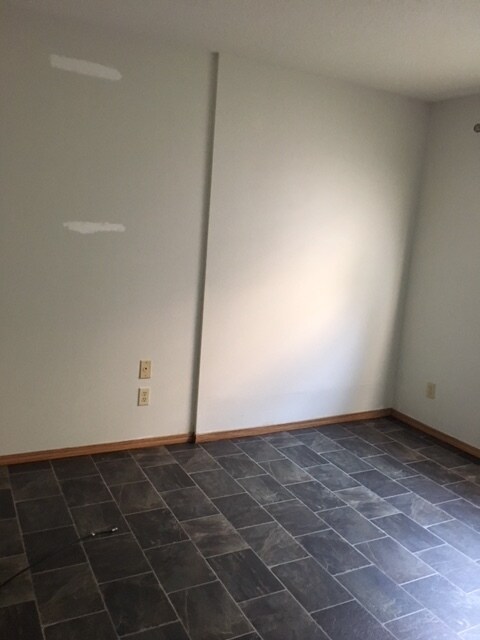 Photo du bâtiment - 1 Bed 1 Bath Unit in Olds, AB