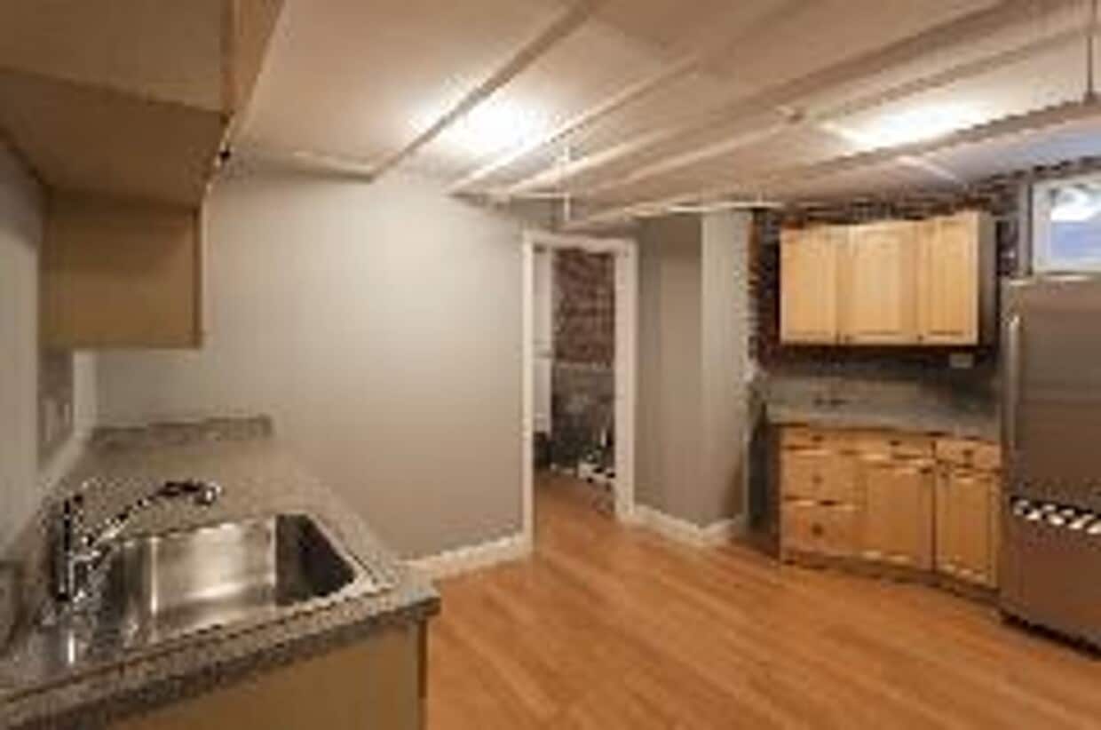 Porter Sq. 5 Bed 3 Bath Apartment - 9/1/26 NO BROKER FEE - Porter Sq. 5 Bed 3 Bath Apartment - 9/1/26 NO BROKER FEE