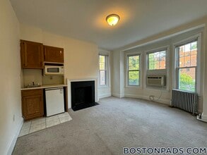 Building Photo - 1223 Beacon St