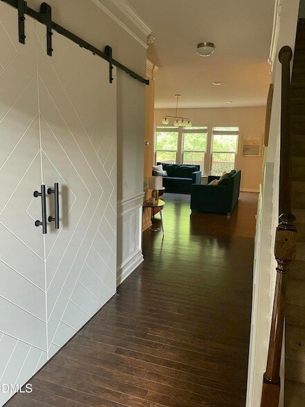 Foto del edificio - 920 Cozy Oak Ave