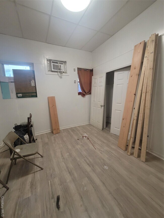 Foto del edificio - 3553 Holland Ave