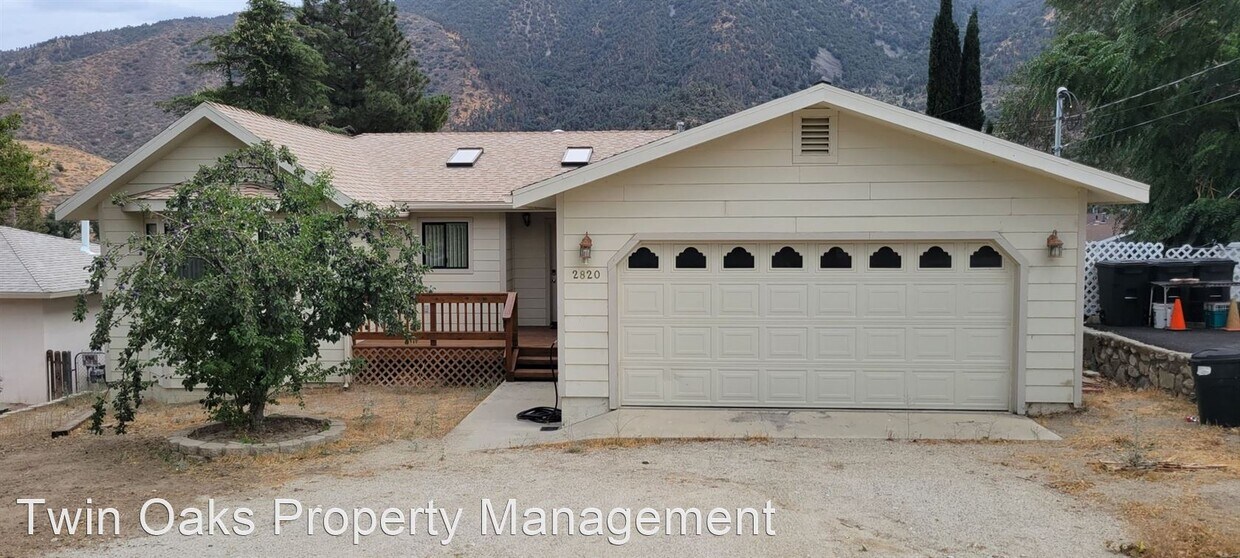 Primary Photo - 3 br, 2 bath House - 2820 Johnson Rd