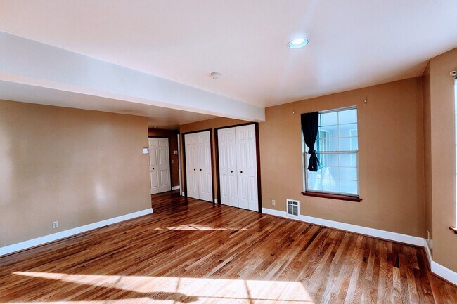 Foto del edificio - 8542 Battle Point Dr NE