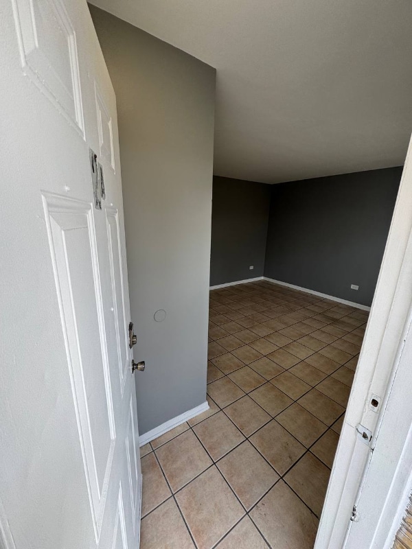 Photo - 3110 W 59th St Apartment