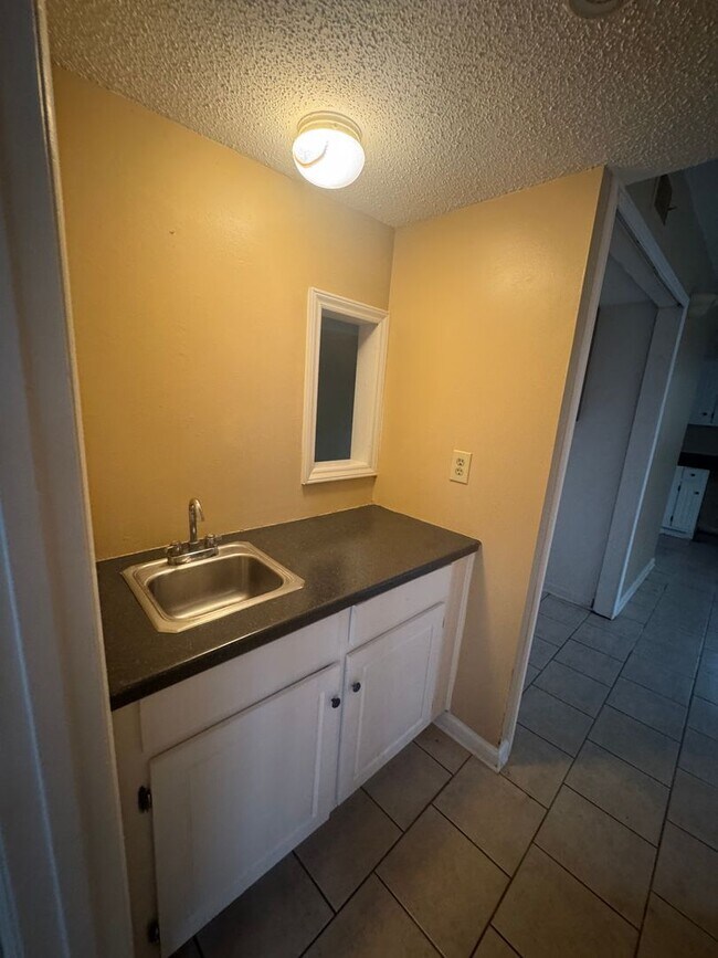 Foto del edificio - Large Townhome