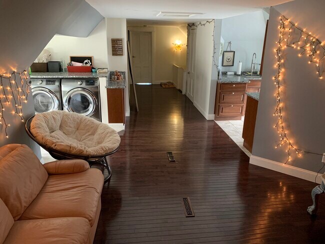 Foto del edificio - 16 Inwood Pl