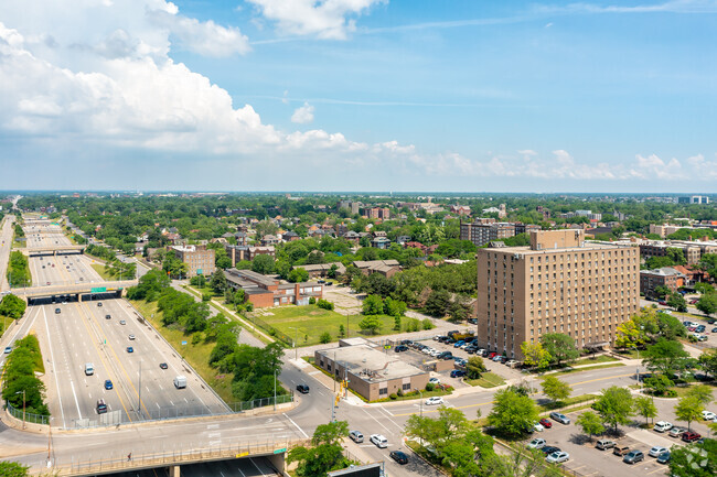 Looking North - Pallister Plaisance Apartments