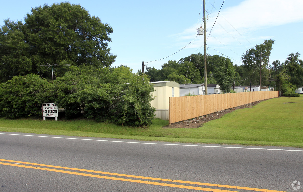 Primary Photo - Central Ave Mobile Home Park