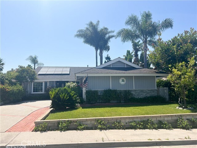 Building Photo - 24202 Las Naranjas Dr