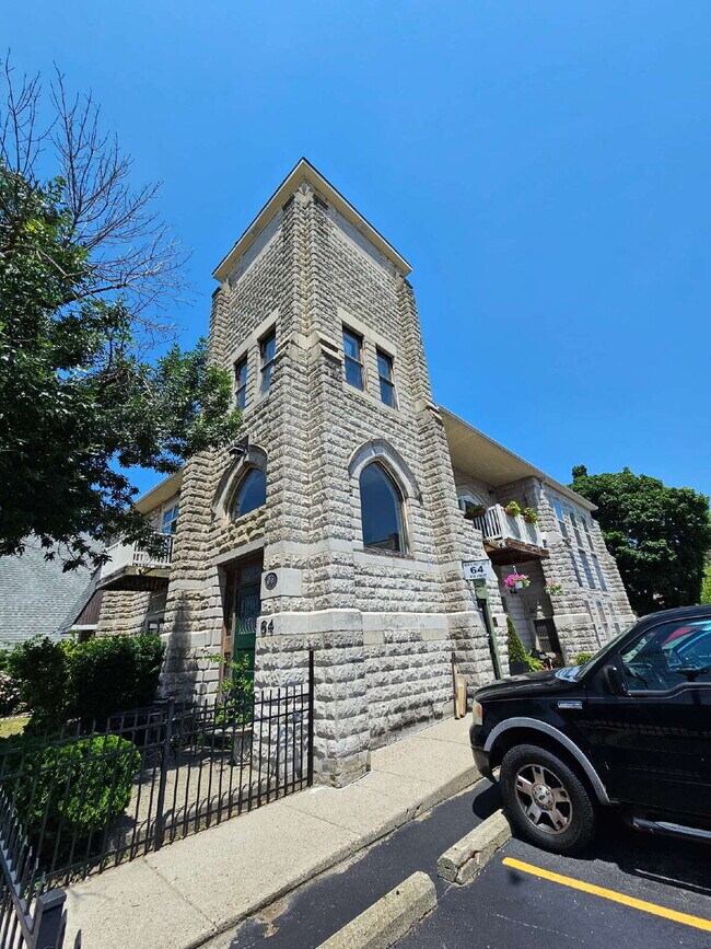 Building Photo - Unique 2 Bedroom Downtown Mount Clemens Loft with Updated Kitchen, Spacious Living Room, Balcony ...