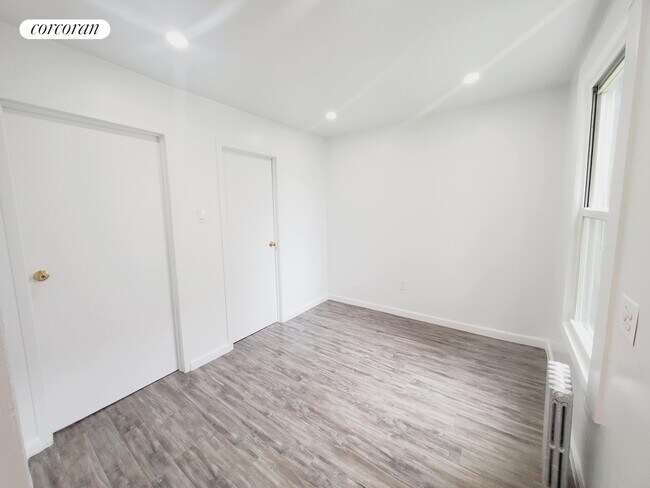 Foto del edificio - 107 Berry St