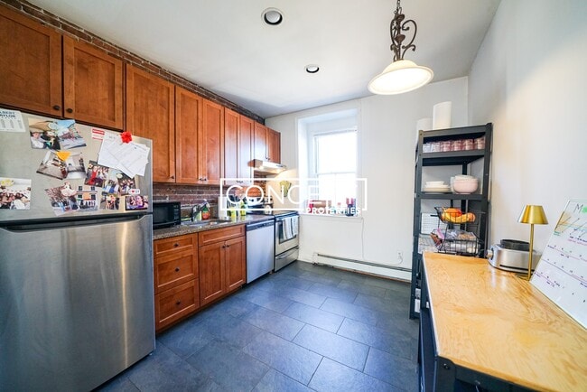 Foto del edificio - 486 Massachusetts Ave