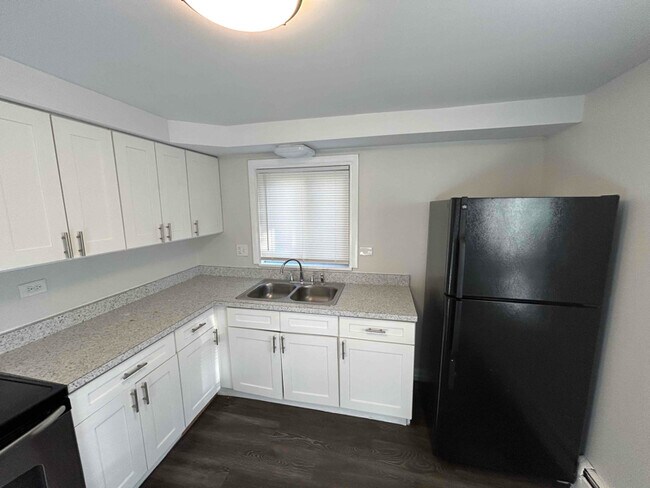 Foto del edificio - 8916 S Justine St