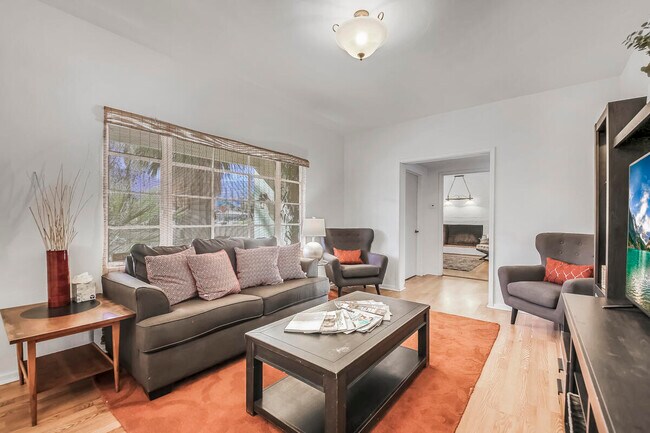 Building Photo - 51650 Avenida Bermudas