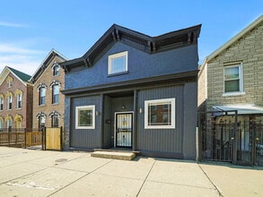 Building Photo - 1621 W 19th St Building Photo - 1621 W 19th St