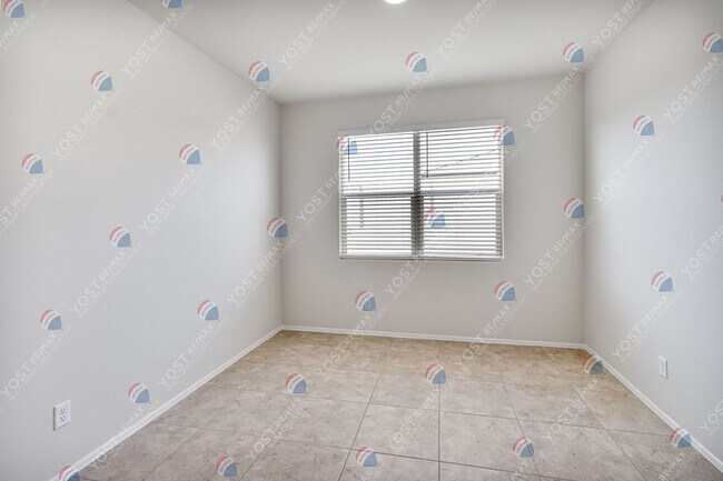 Building Photo - Cozy home in Gila Buttes!