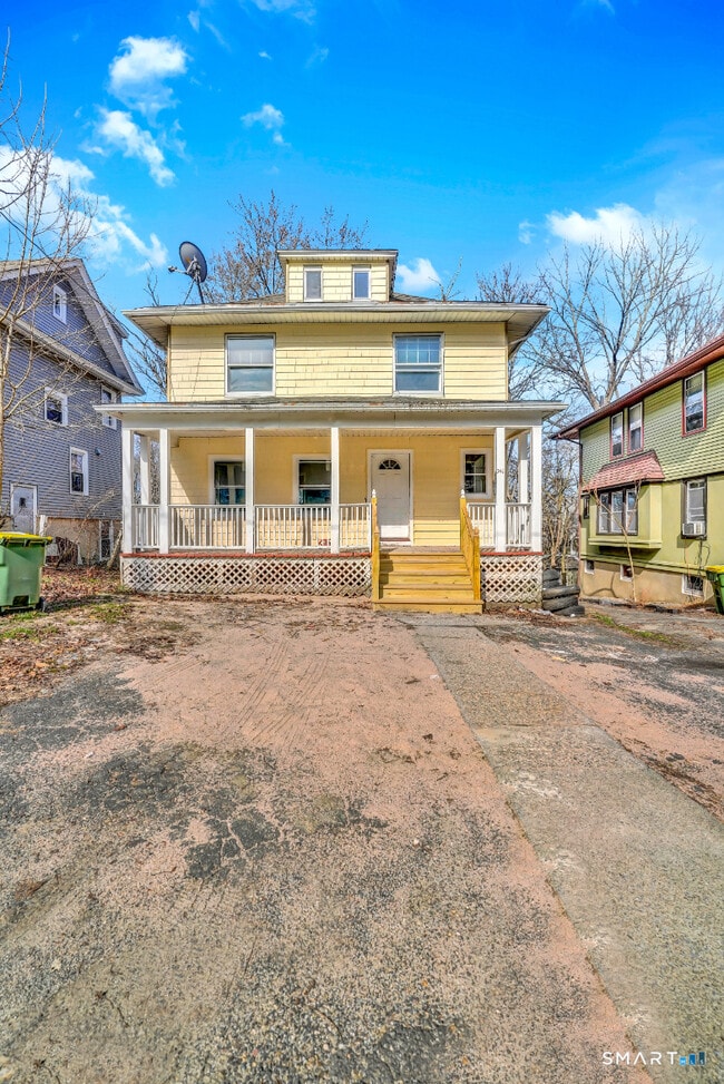 Building Photo - 341 Lincoln St