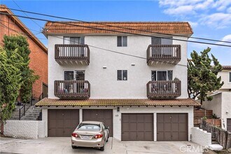 Building Photo - 112 E Avenida San Gabriel