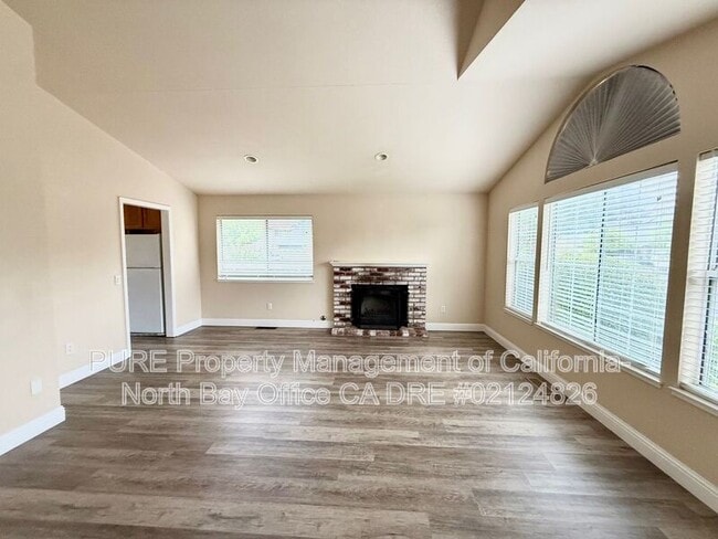 Building Photo - 8878 Lebec Ln