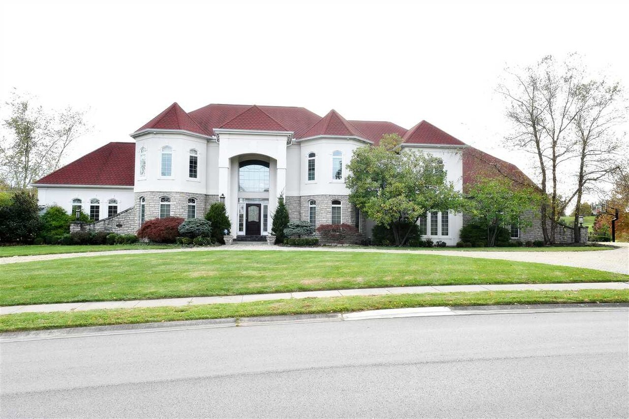 2515 Legends Way, Crestview Hills, KY 41017 House Rental in Crestview