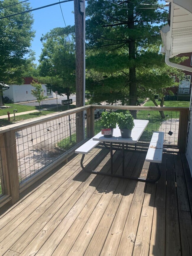 Foto del edificio - ***AVAILABLE AUGUST 2026*** 5 Bed 2 Bath h...