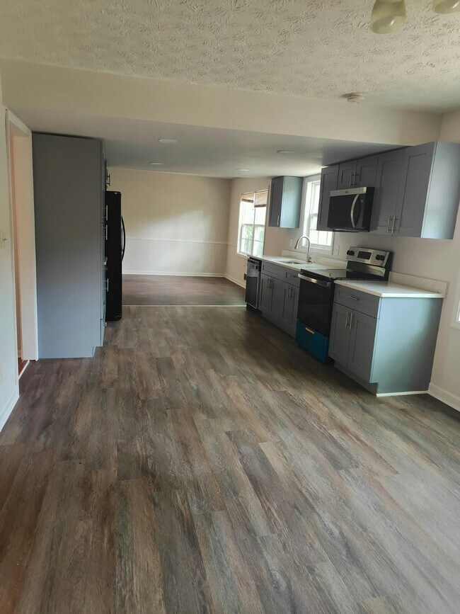 Foto del edificio - 3272 Idlecreek Ln