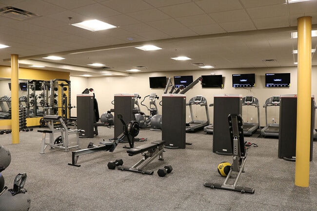 24-Hour Fitness Center - Station 21