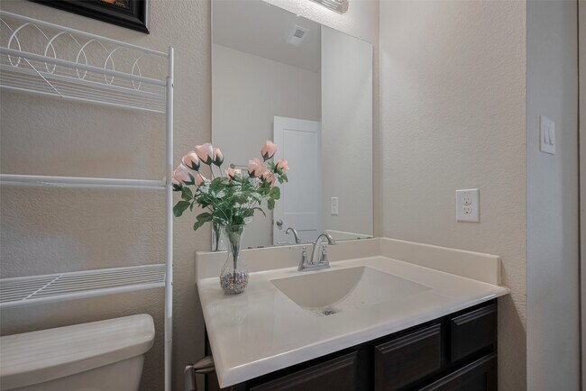 Building Photo - 7809 Axis Rdg Dr