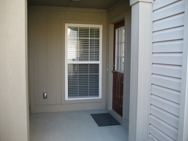 Building Photo - 6543 Twin Lakes