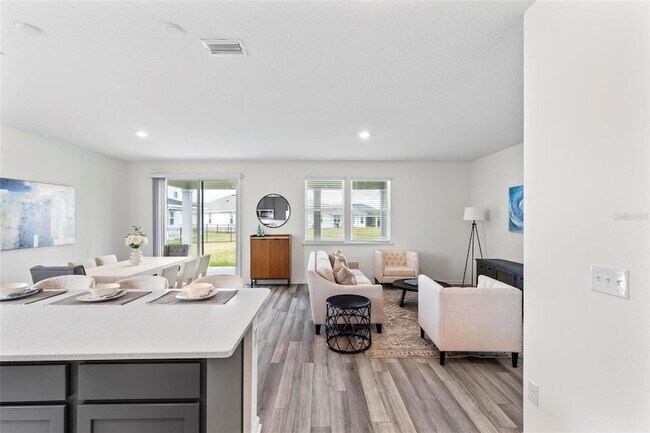Building Photo - 85 Las Casitas Blvd