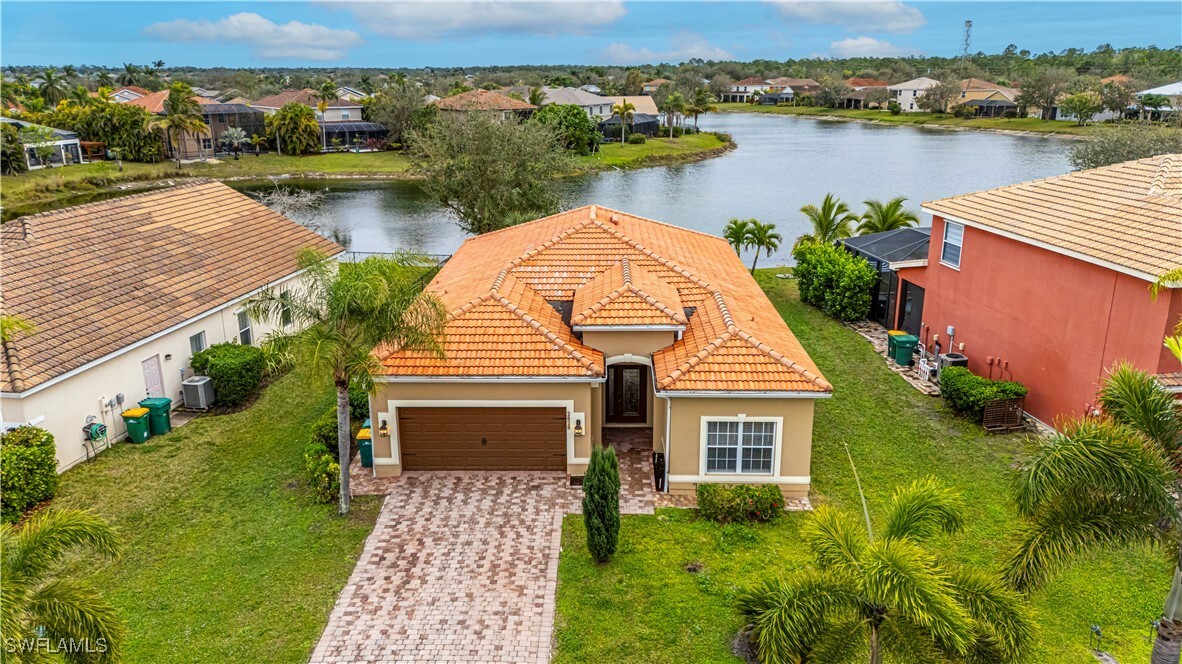 Foto principal - 2828 Inlet Cove Ln W