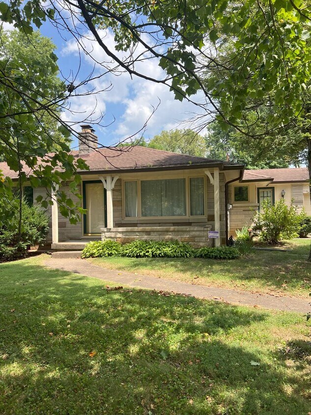 Foto principal - 3BD/2BA Ranch home - immediate occupancy