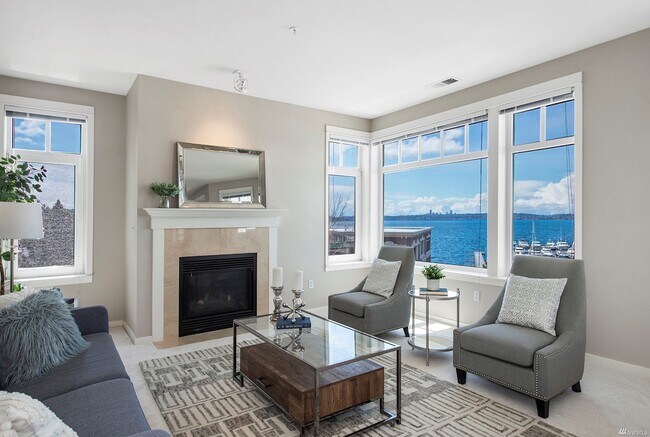 Foto del edificio - 108 2nd Ave S