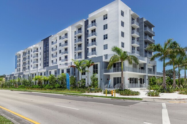 275 Fontaine Parc Apartments Miami Fl Apartments Com