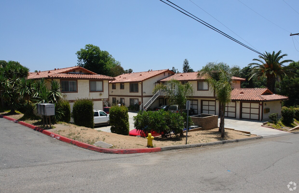 Primary Photo - 280 Avalon Dr