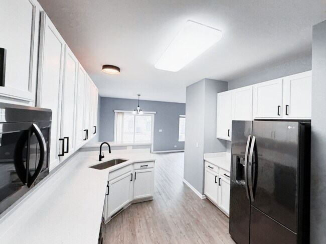 Foto del edificio - 3736 Munson St