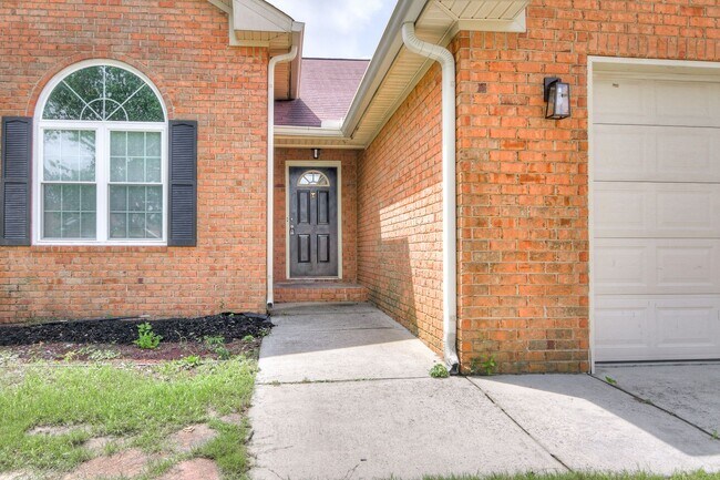 Foto del edificio - 4 Bedroom Ranch