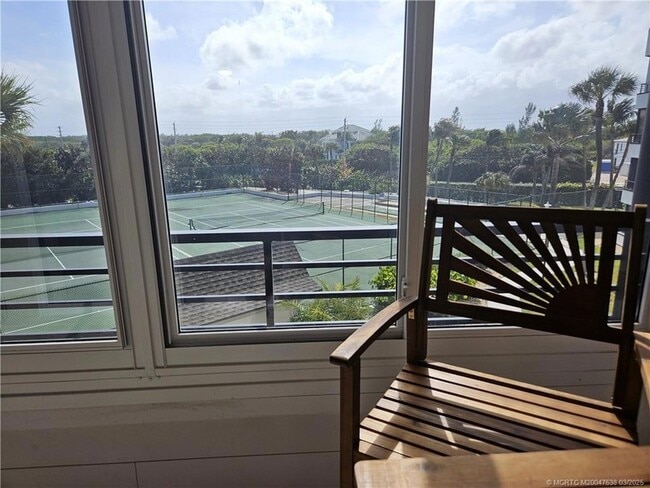 Foto del edificio - 1357 NE Ocean Blvd