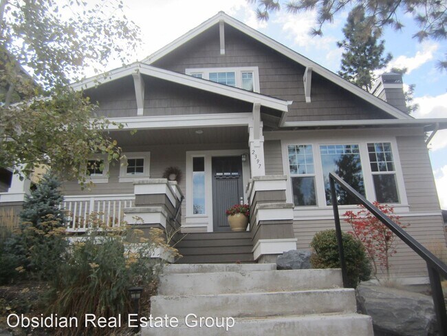 Foto del edificio - 3 br, 2.5 bath House - 2397 NW DROUILLARD AVE