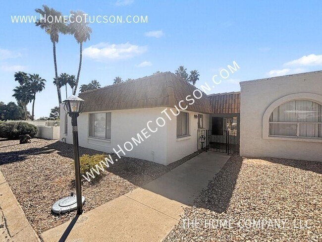 Foto del edificio - 660 E River Rd