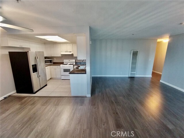 Foto del edificio - 601 S Grevillea Ave