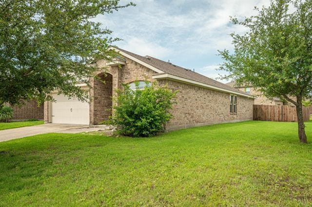 Building Photo - 3213 Elam Dr
