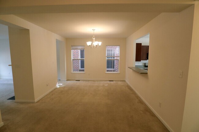 Building Photo - Spacious 4BR Home with Garage Steps from C...