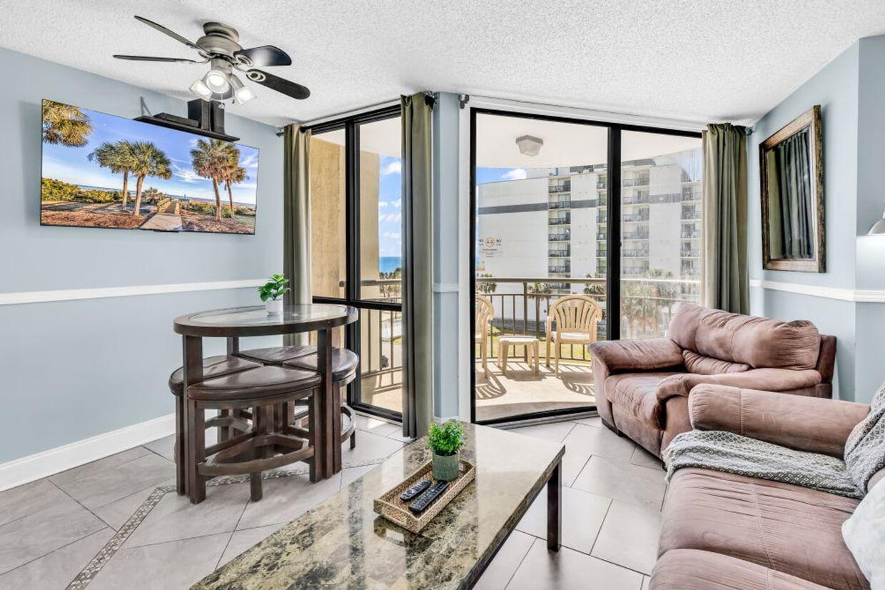 Primary Photo - 2310 N Ocean Blvd