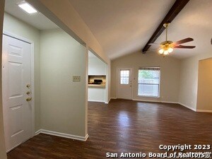 Foto del edificio - 7214 Rimwood St