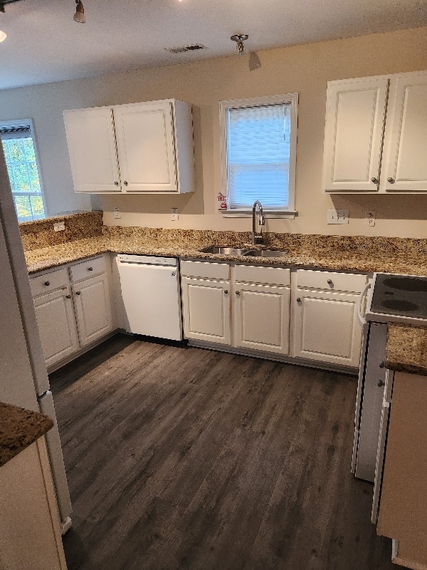 Foto del edificio - 113 Crosswood Dr