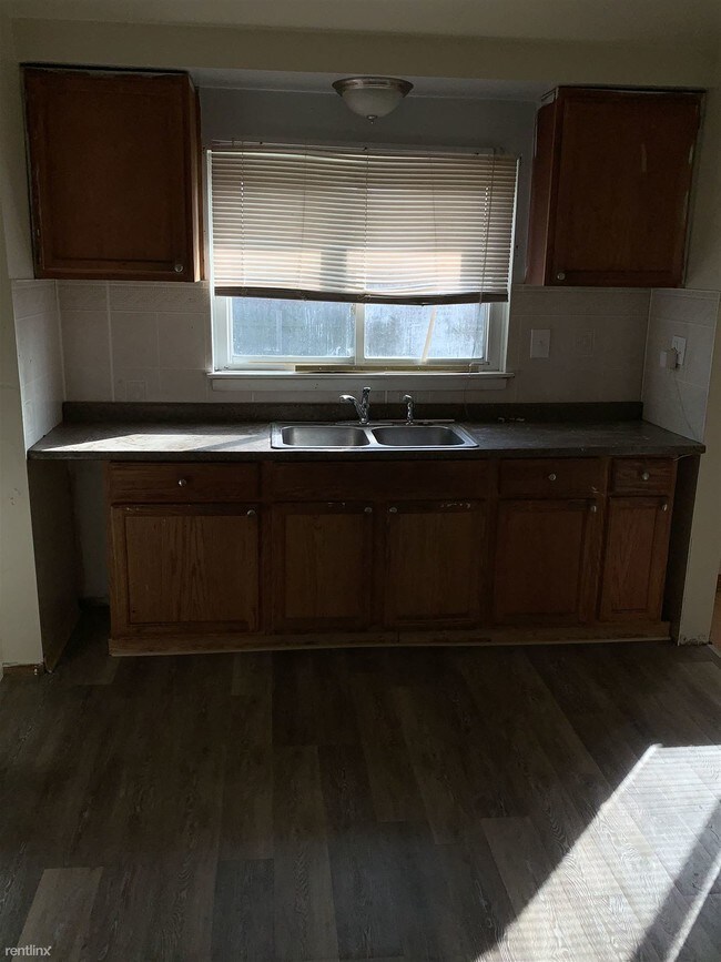 Building Photo - 3 br, 1 bath House - 7230 Rosemont Ave