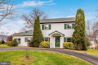 Building Photo - 38768 Fry Farm Rd