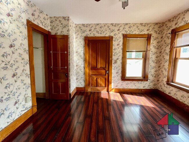 Building Photo - 34 Highland Ave